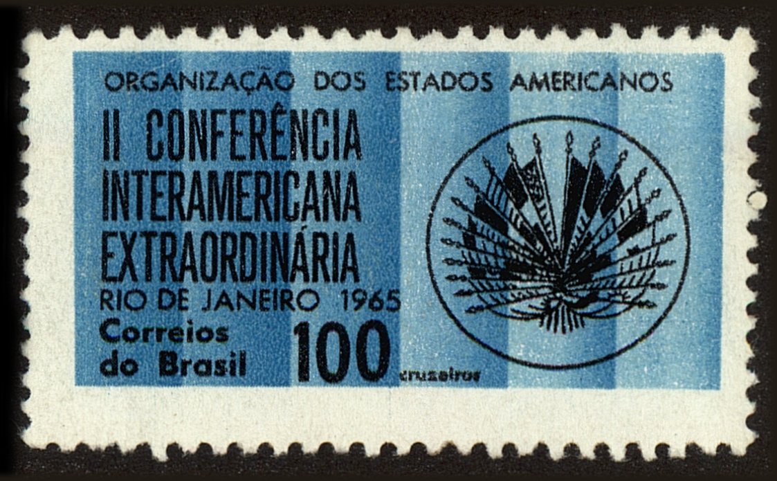 Front view of Brazil 1013 collectors stamp