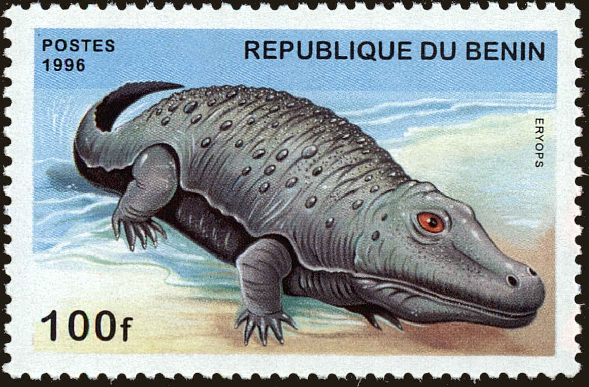 Front view of Benin 887 collectors stamp