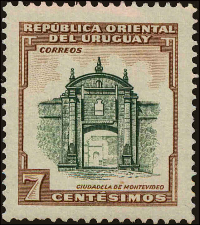 Front view of Uruguay 610 collectors stamp