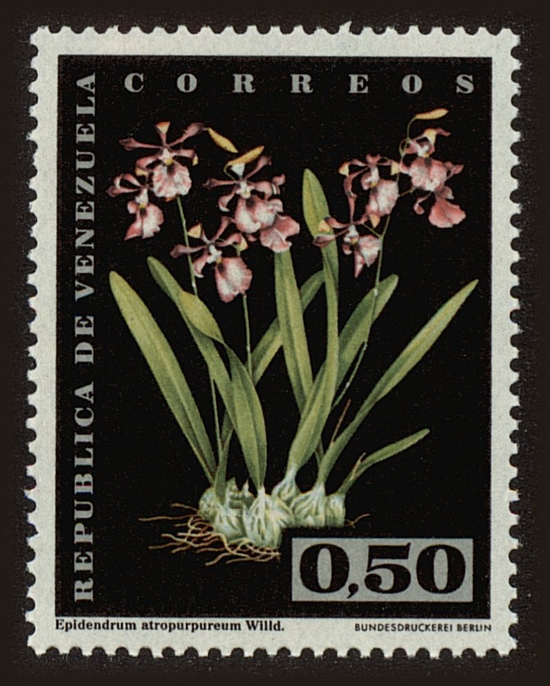 Front view of Venezuela 810 collectors stamp