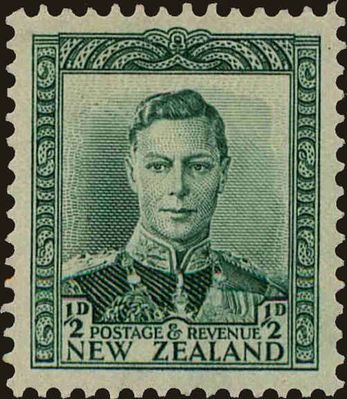 Front view of New Zealand 226 collectors stamp