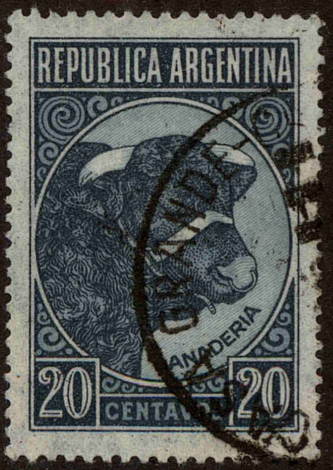 Front view of Argentina 493 collectors stamp
