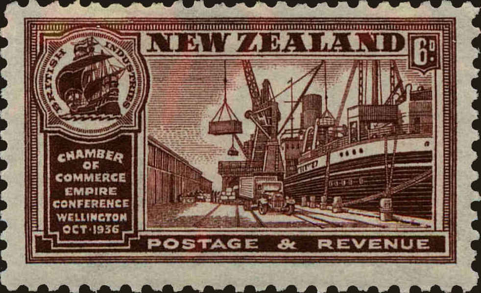 Front view of New Zealand 222 collectors stamp
